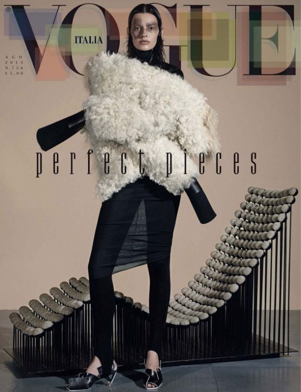 Amanda-Murphy-by-Steven-Meisel-for-Vogue-Italia-August-2013-VividstateOrg